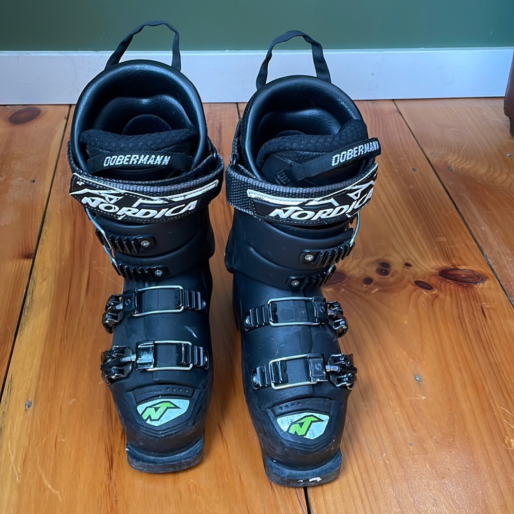 Nordica Doberman Junior Race Boot